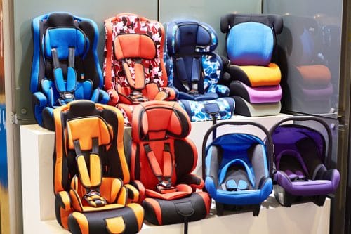 Learn How to Select the Best Car Seat to Protect Your Child