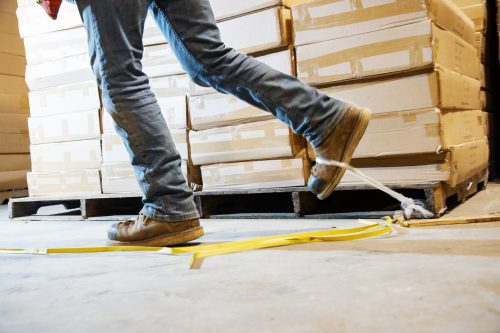 Should You File a Workers’ Compensation Claim or a Personal Injury Case?