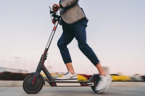 Study Shows That E-Scooters Are Safer on Roads Than on Sidewalks