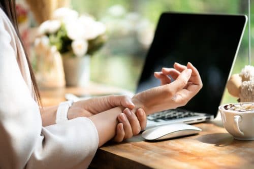 Get Answers to Your Most Common Questions About Repetitive Strain Injuries